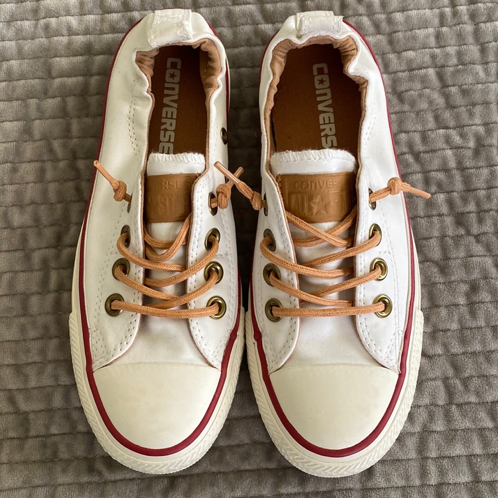 Converse sneakers size 5